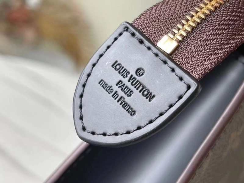 LV Clutch Bags 4286F-0031