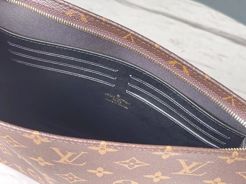 LV Clutch Bags 4286F-0031