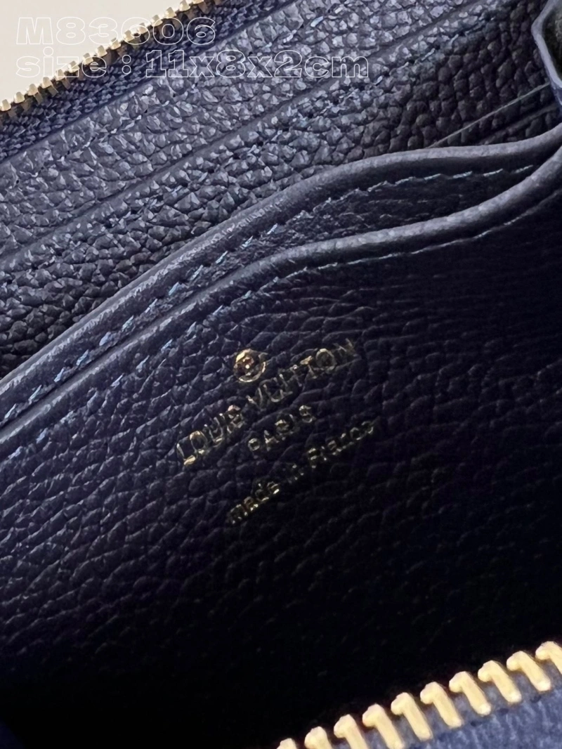 LV Wallets 4286F-0060