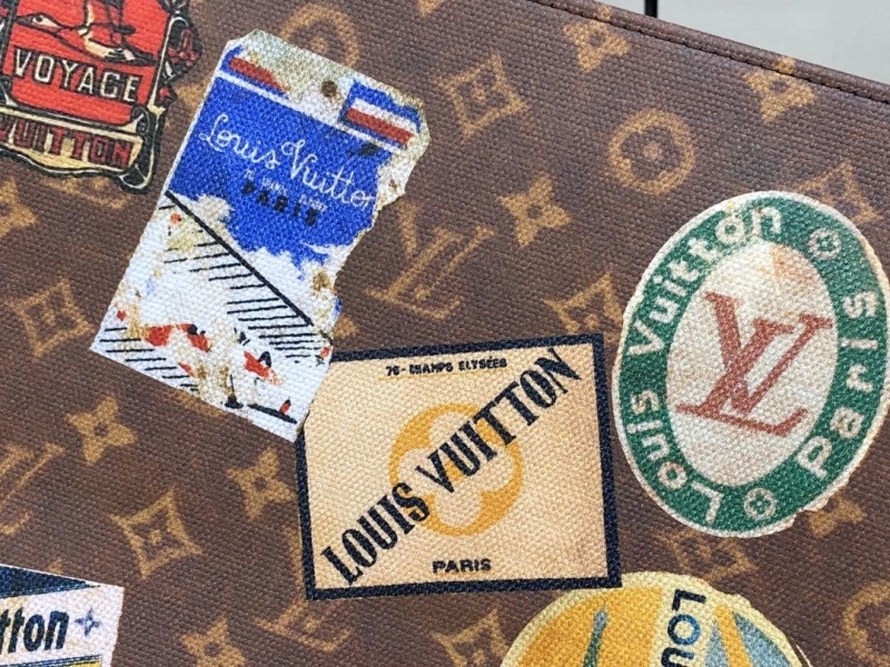 LV Clutch Bags 4286F-0128