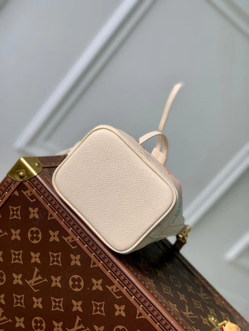 LV Bucket Bags 4286G-0012