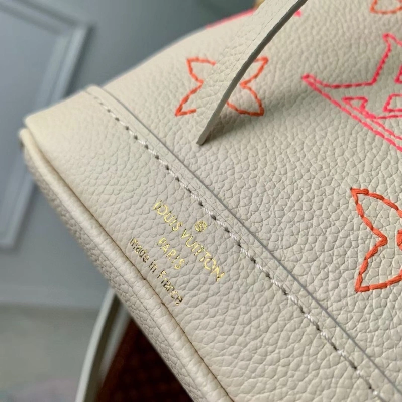 LV Bucket Bags 4286G-0012