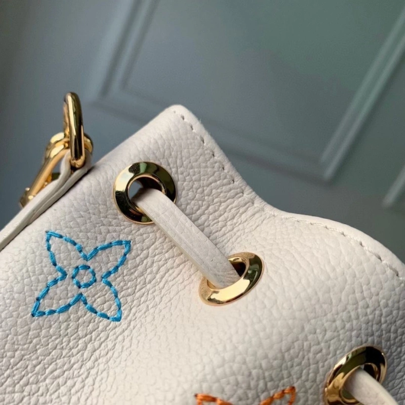 LV Bucket Bags 4286G-0012