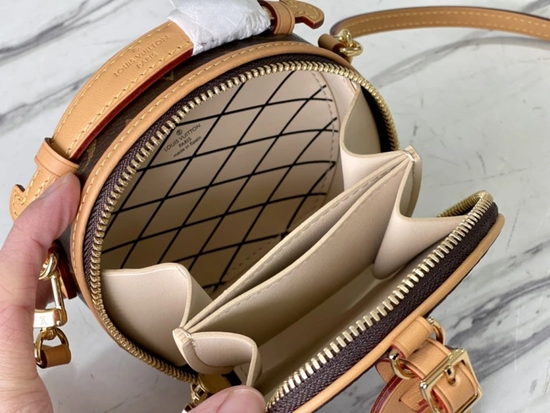 LV Round Bags 4286G-0021