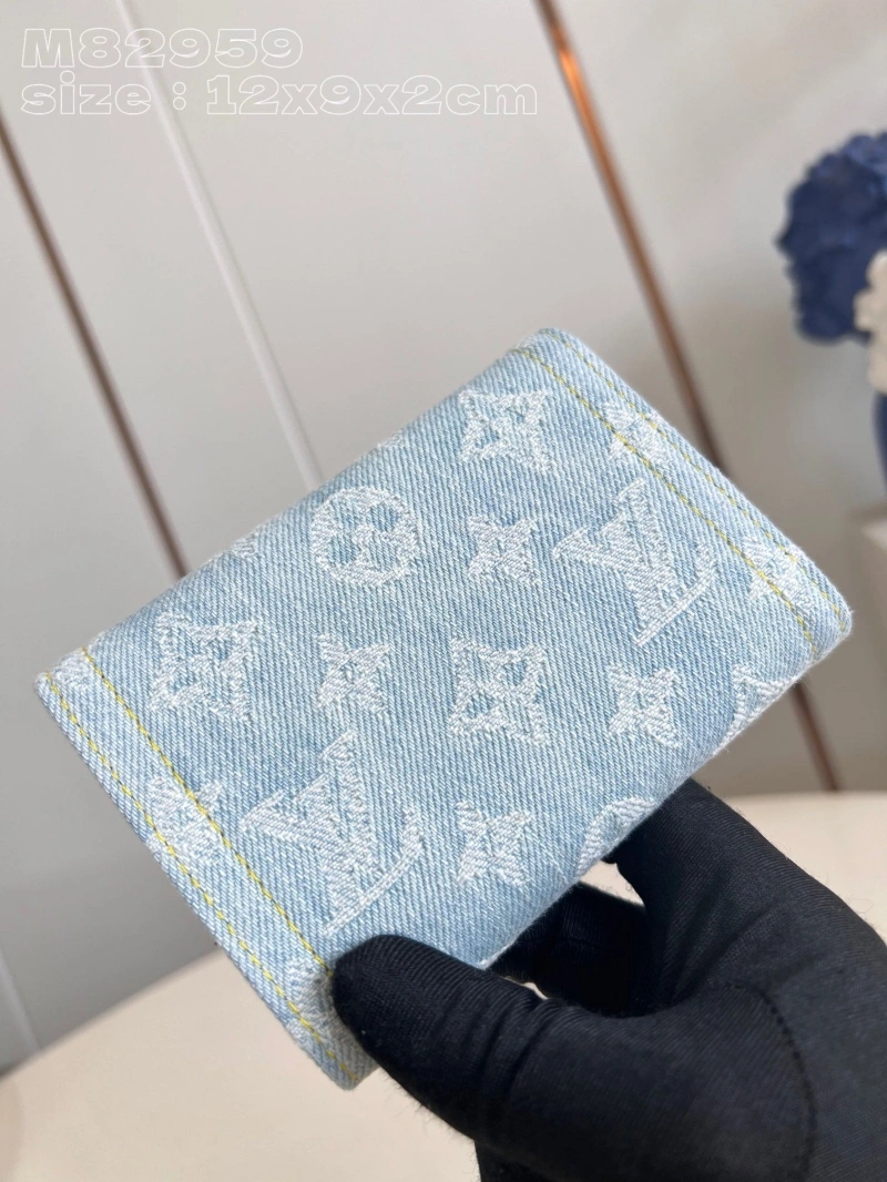 LV Wallets 4286G-0129