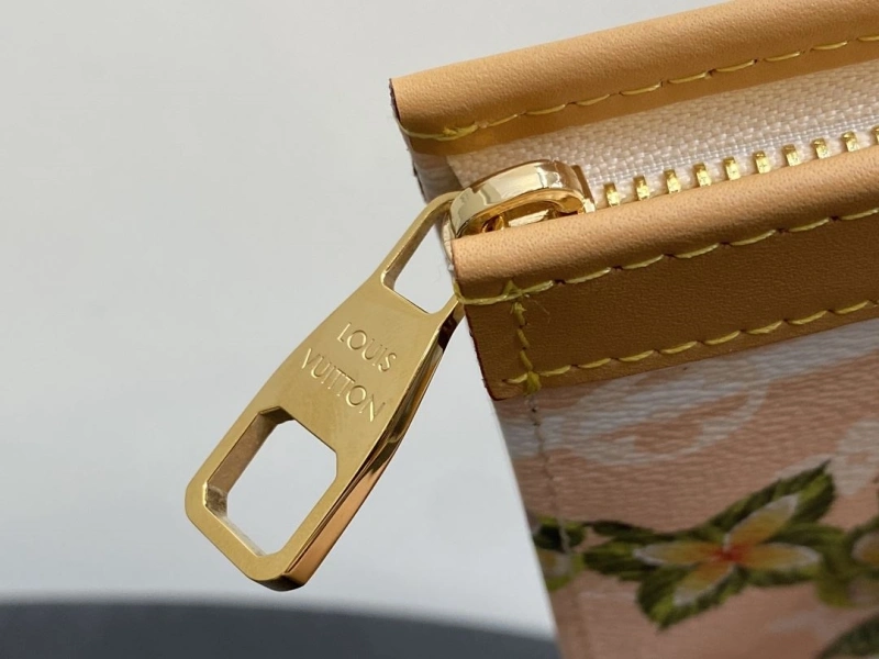 LV Clutch Bags 4286G-0156