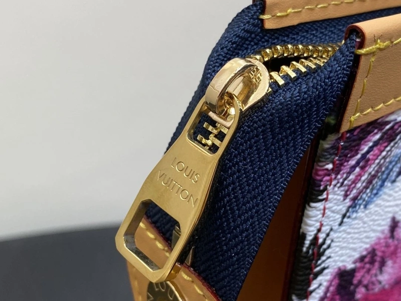 LV Clutch Bags 4286G-0157