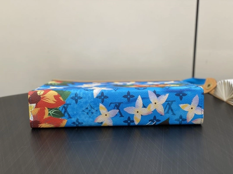 LV Clutch Bags 4286G-0158