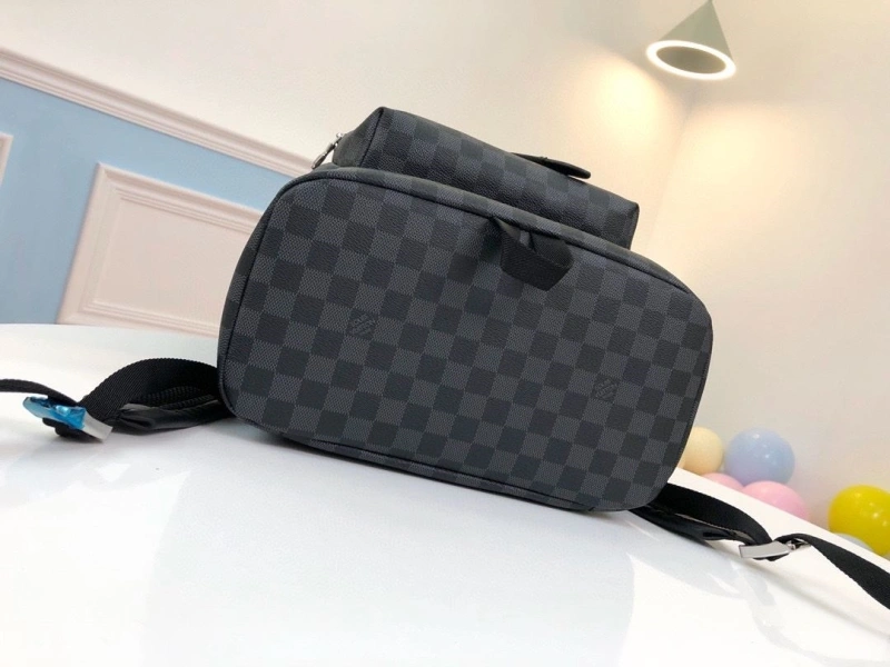 LV Backpacks 4286G-0191
