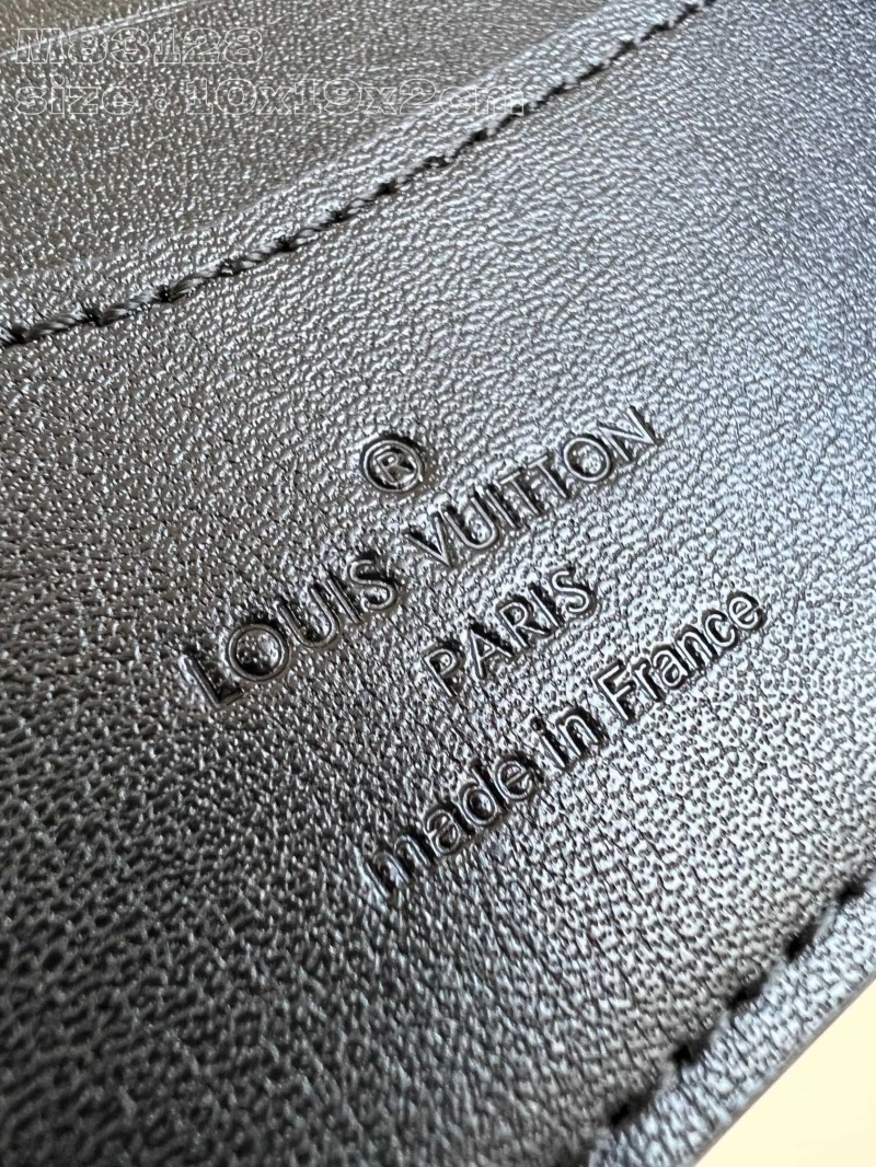 LV Wallets 4286G-0268