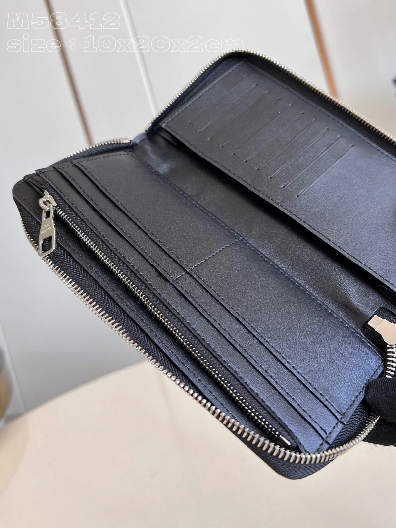 LV Wallets 4286G-0273