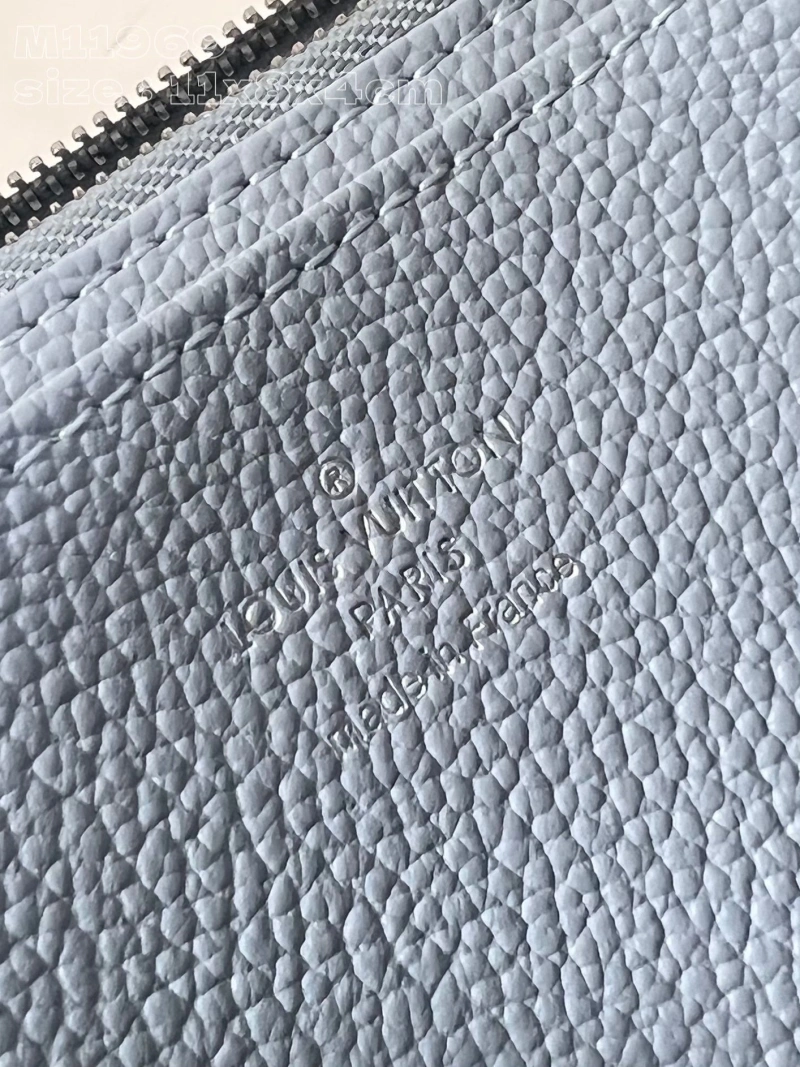 LV Wallets 4286G-0296
