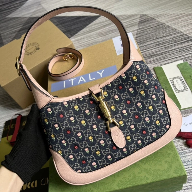 Gvc*1 top handle bags 4360c-0365