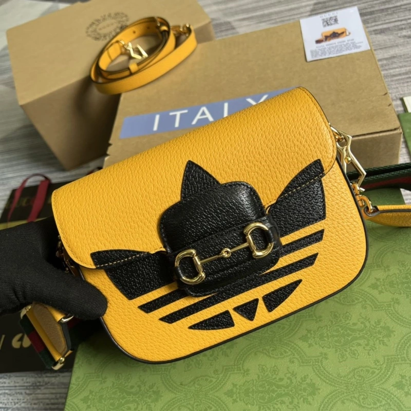 Gvc*1 satchel bags 4360c-0380