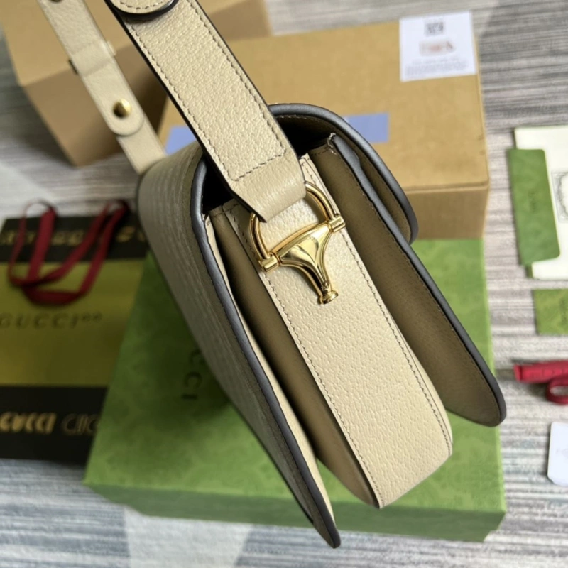 Gvc*1 top handle bags 4360c-0399