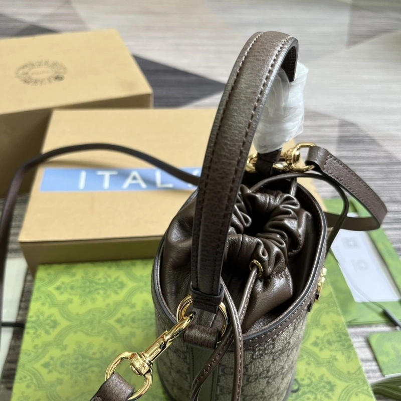 Gvc*1 bucket bags 4360c-0668