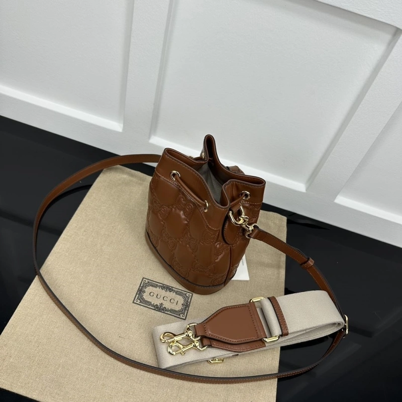 Gvc*1 bucket bags 4360c-1160