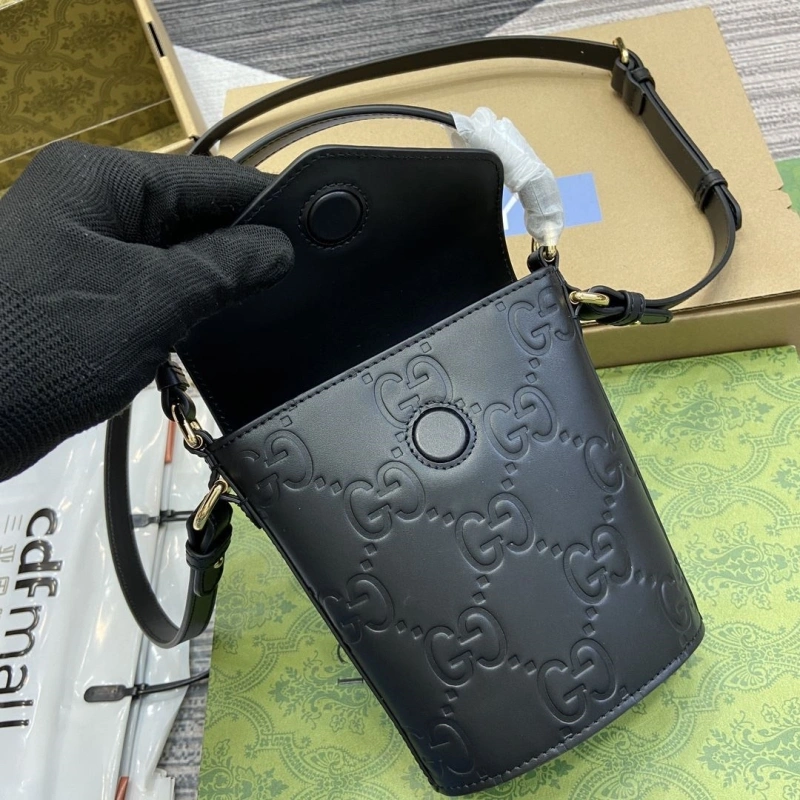 Gvc*1 top handle bags 4360c-1732