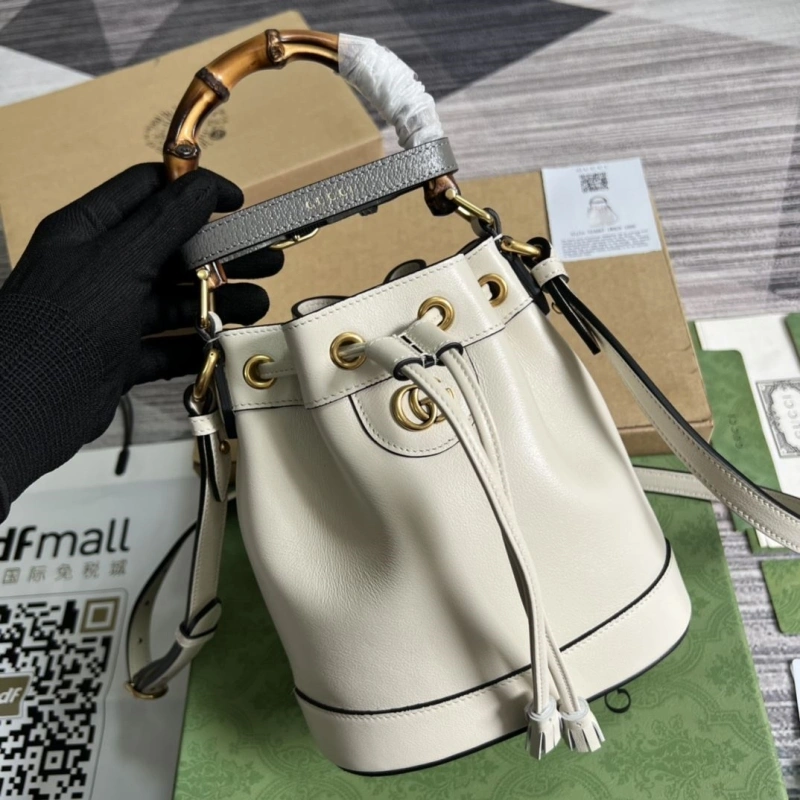 Gvc*1 bucket bags 4360c-2062
