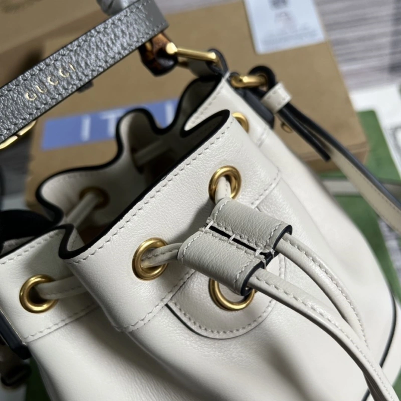 Gvc*1 bucket bags 4360c-2062