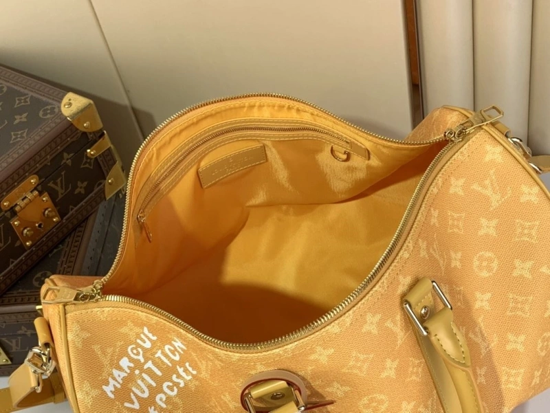 LV Travel Bags 4365A-0127