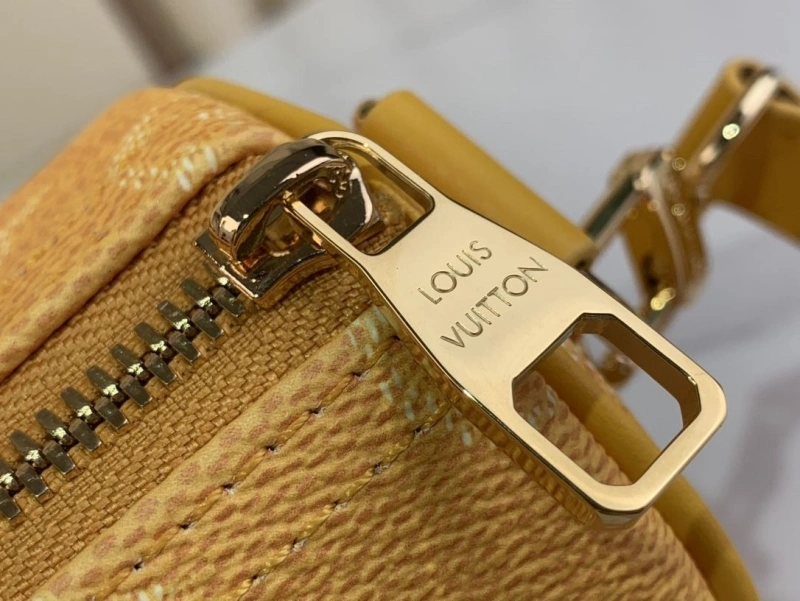 LV Travel Bags 4365A-0128