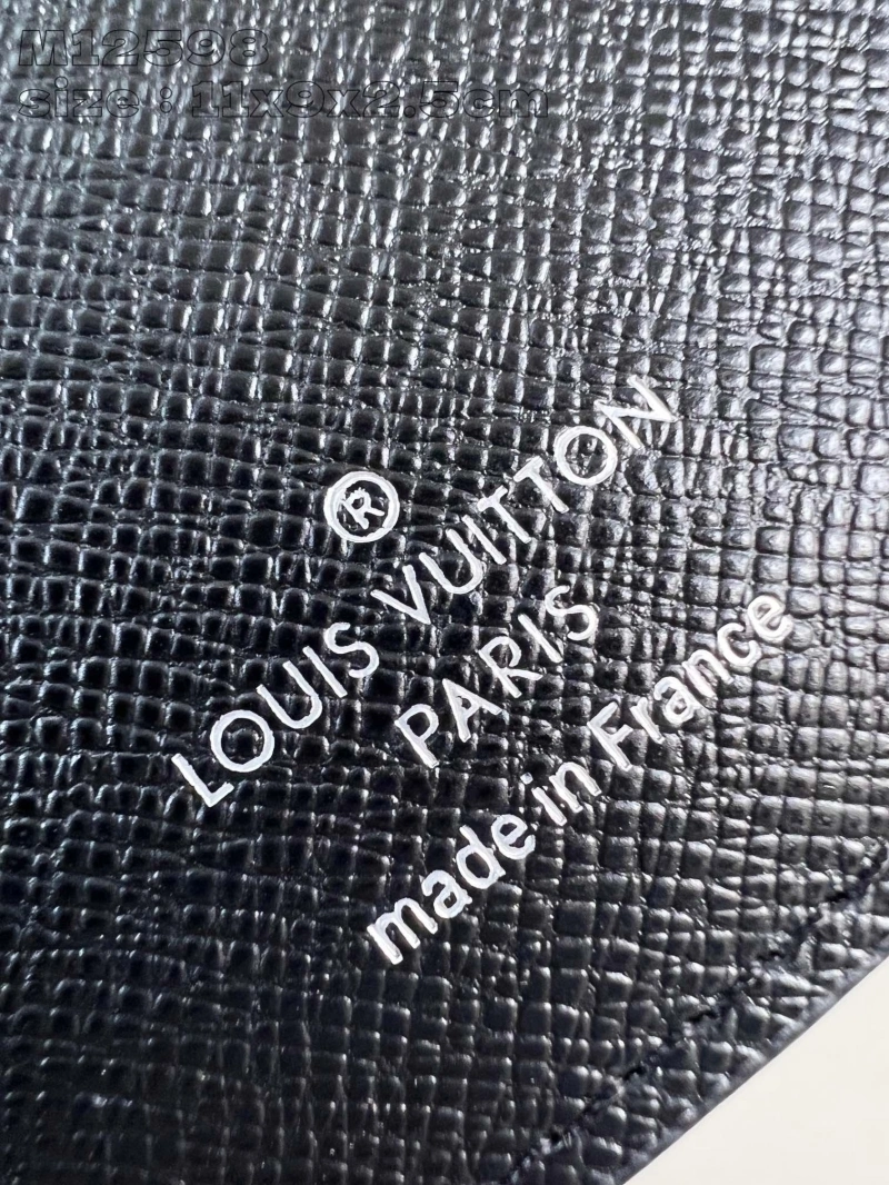 LV Wallets 4365A-0137