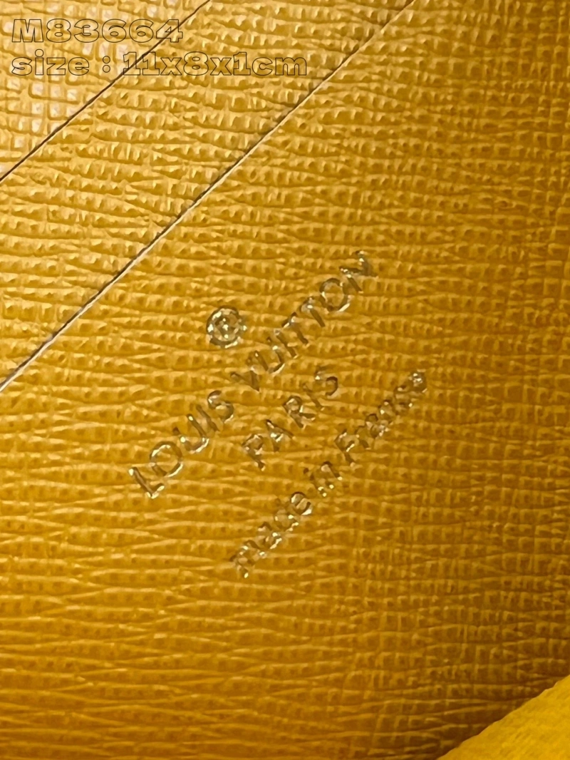 LV Wallets 4365A-0142