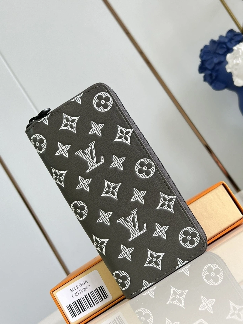 LV Wallets 4365A-0192