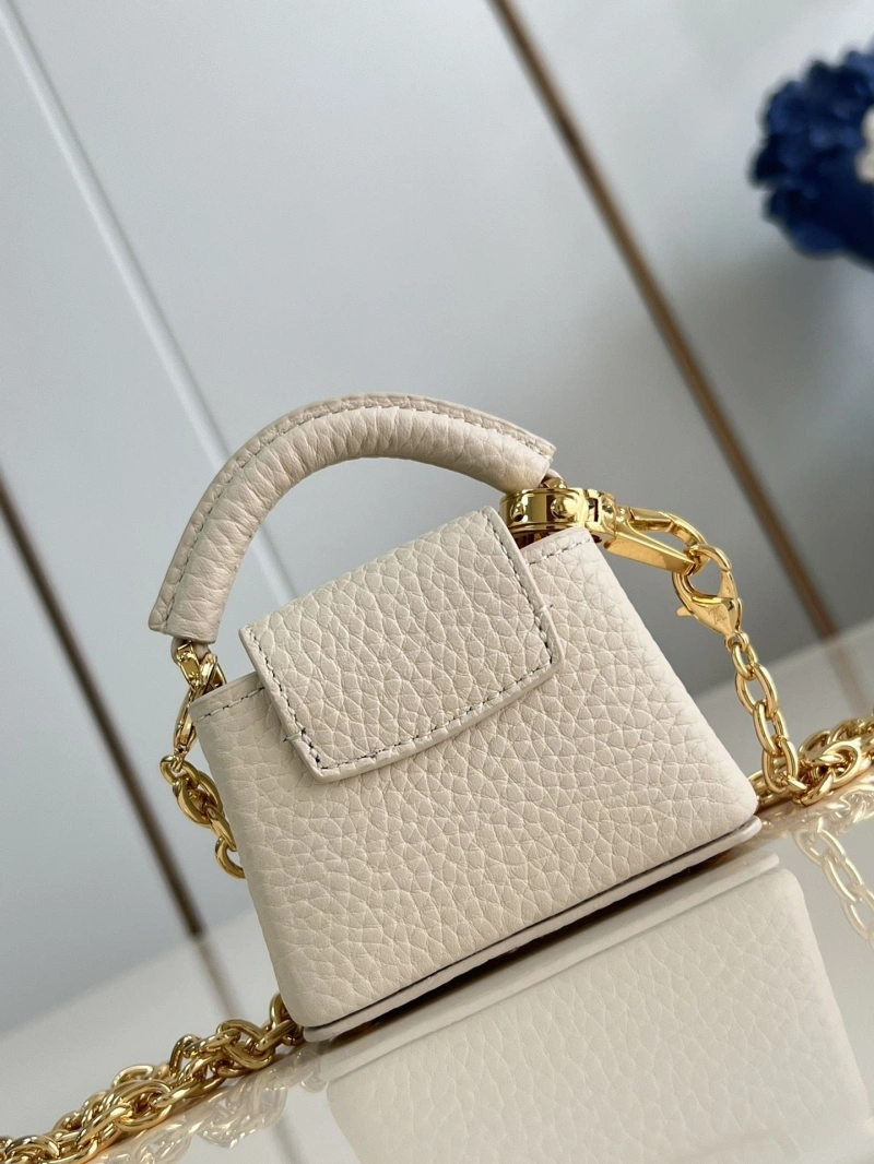 LV Capucines Bags 4365A-0221