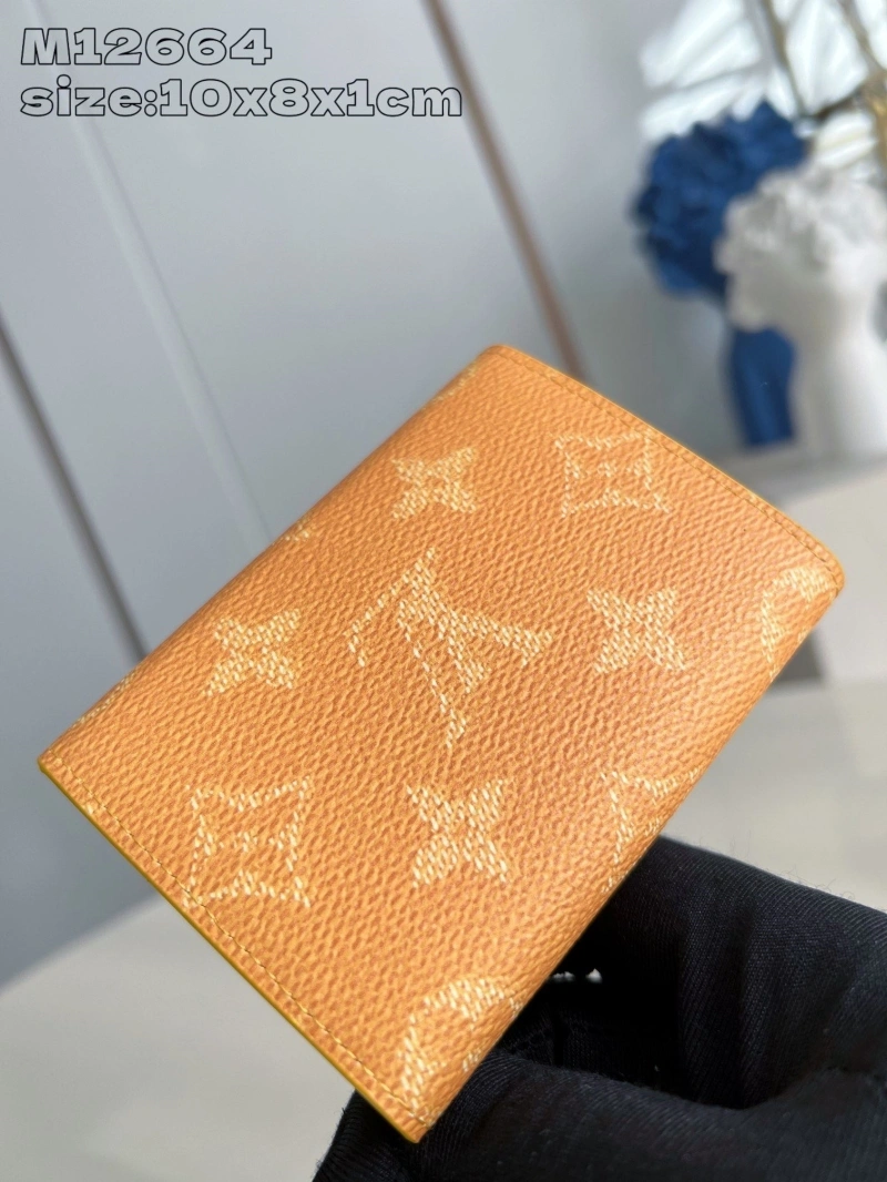 LV Wallets 4365A-0248