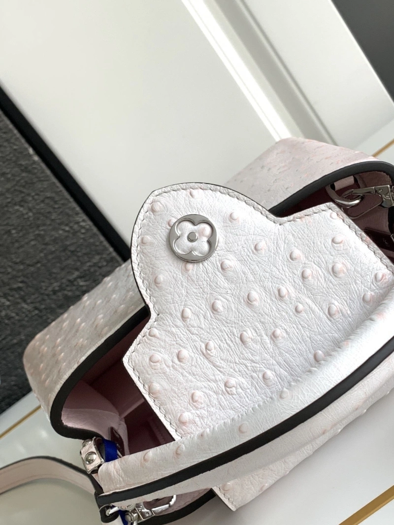 LV Capucines Bags 4365A-0274