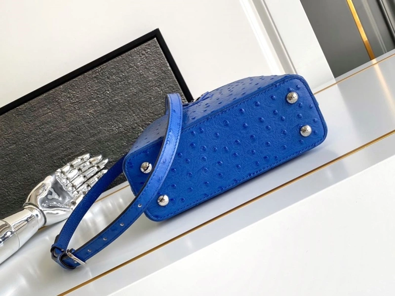LV Capucines Bags 4365A-0286