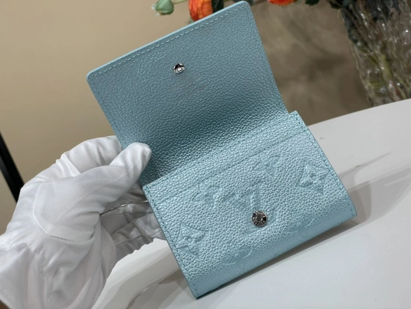LV Wallets 4365A-0296