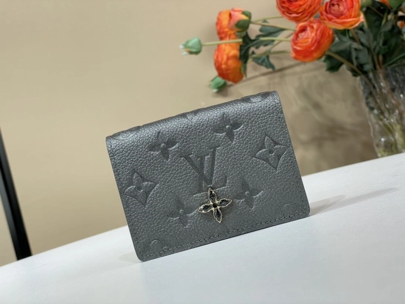 LV Wallets 4365A-0306