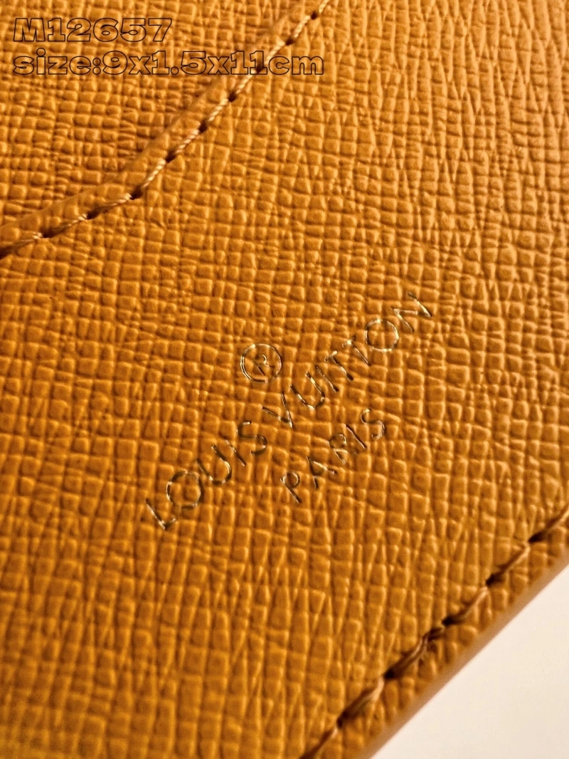 LV Wallets 4365A-0337