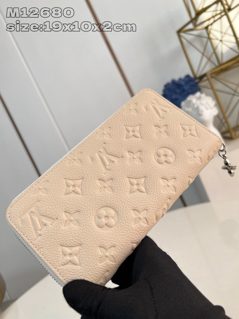 LV Wallets 4365A-0381
