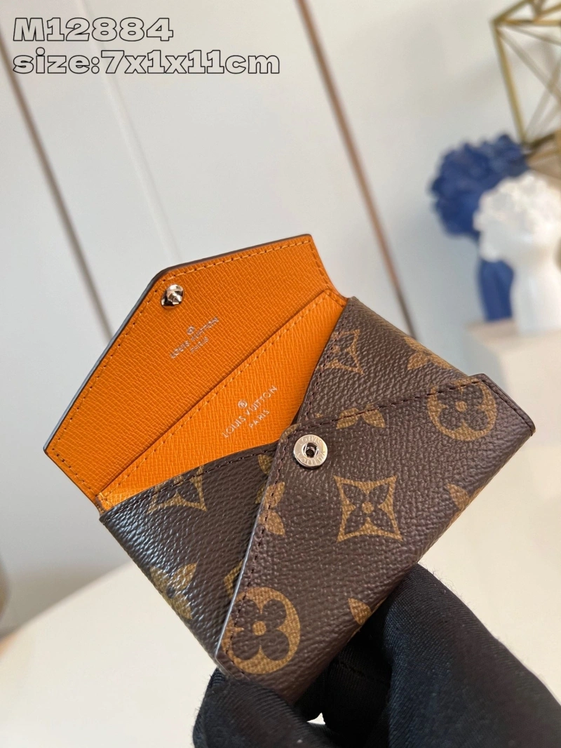 LV Wallets 4365A-0386