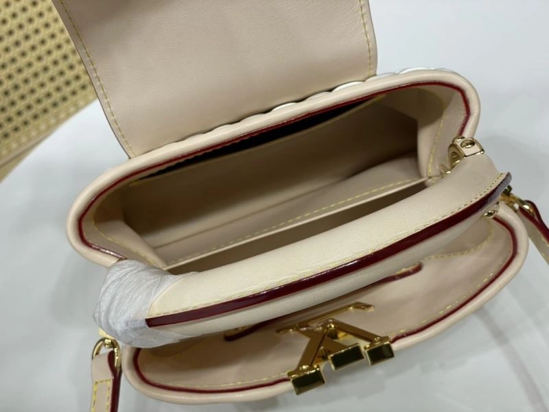 LV Capucines Bags 4365F-0006