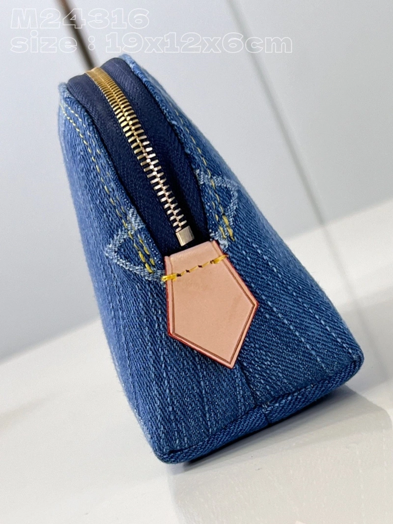LV Clutch Bags 4365G-0090
