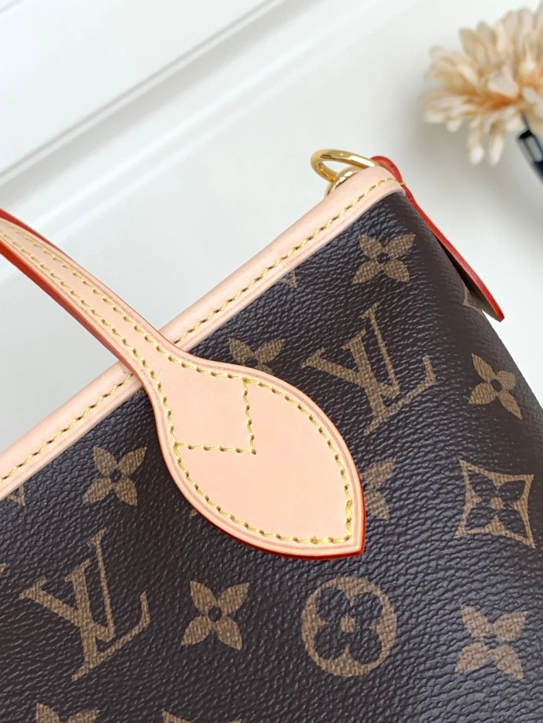 LV Shopping Bags 4365G-0159