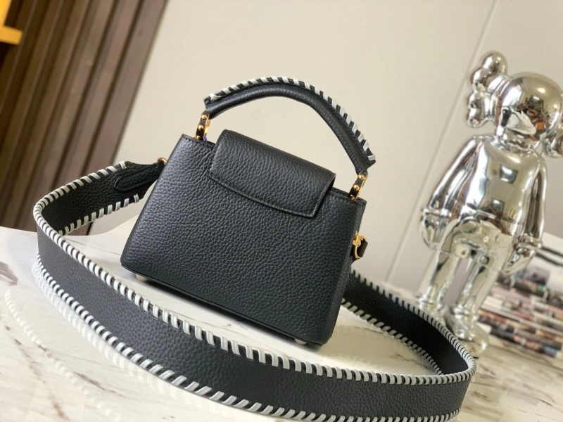 LV Capucines Bags 4365H-0030