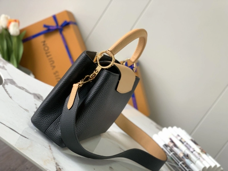 LV Capucines Bags 4365H-0062