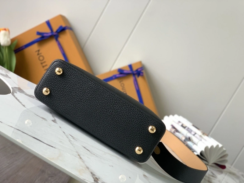 LV Capucines Bags 4365H-0062