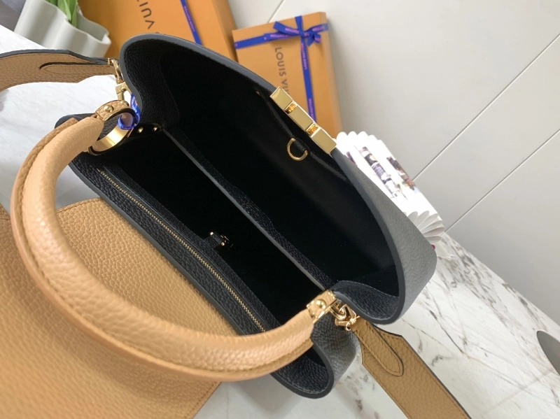 LV Capucines Bags 4365H-0078