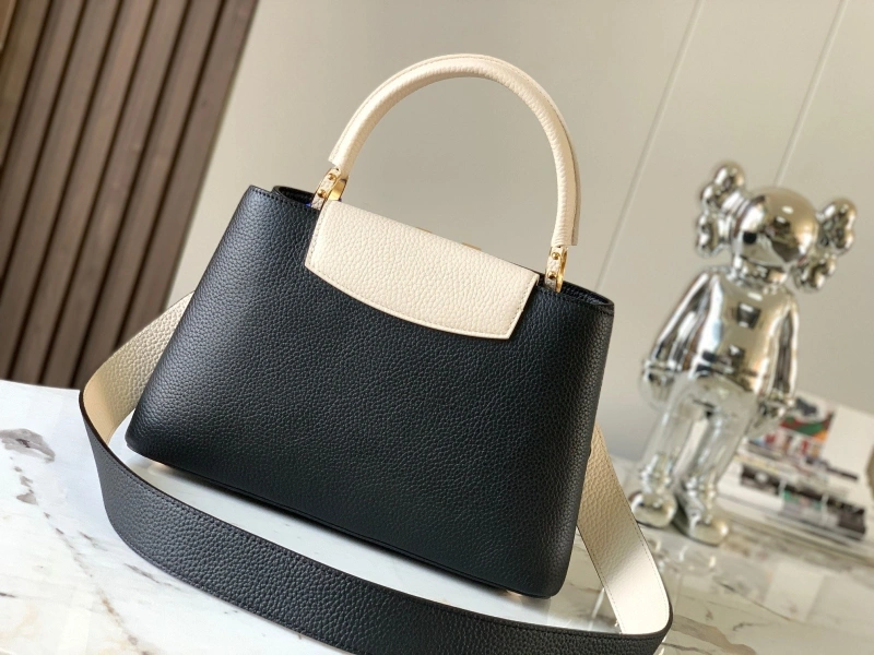 LV Capucines Bags 4365H-0079