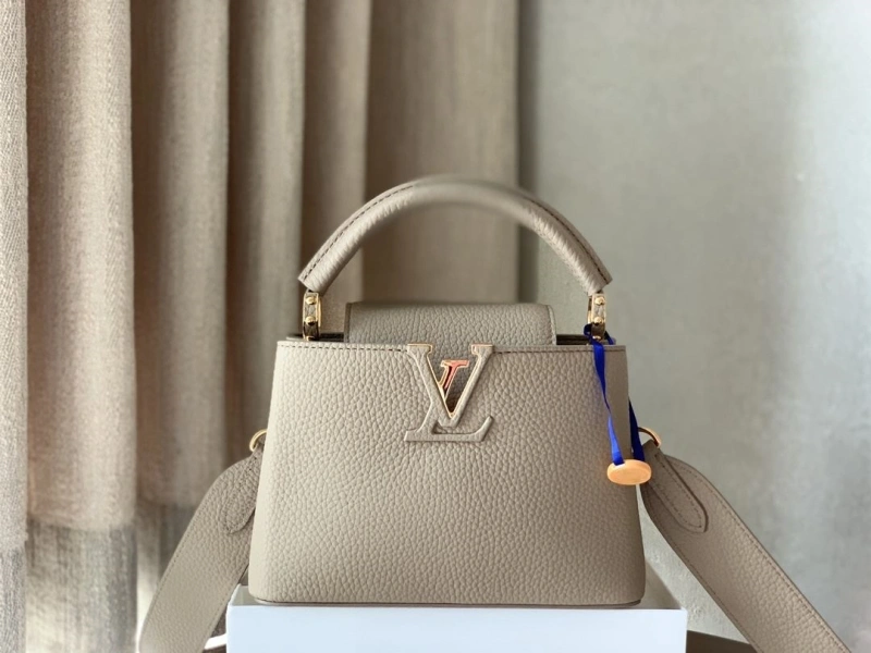 LV Capucines Bags 4365H-0098