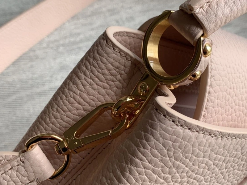LV Capucines Bags 4365H-0102