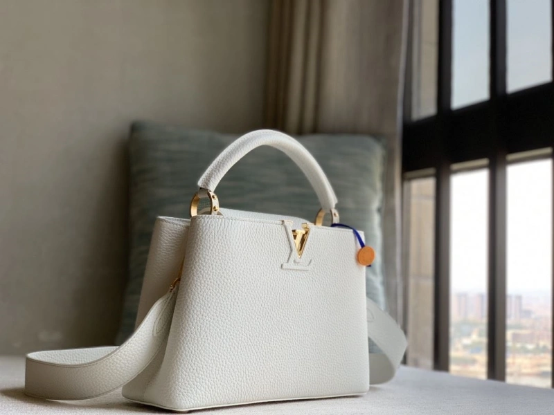 LV Capucines Bags 4365H-0107