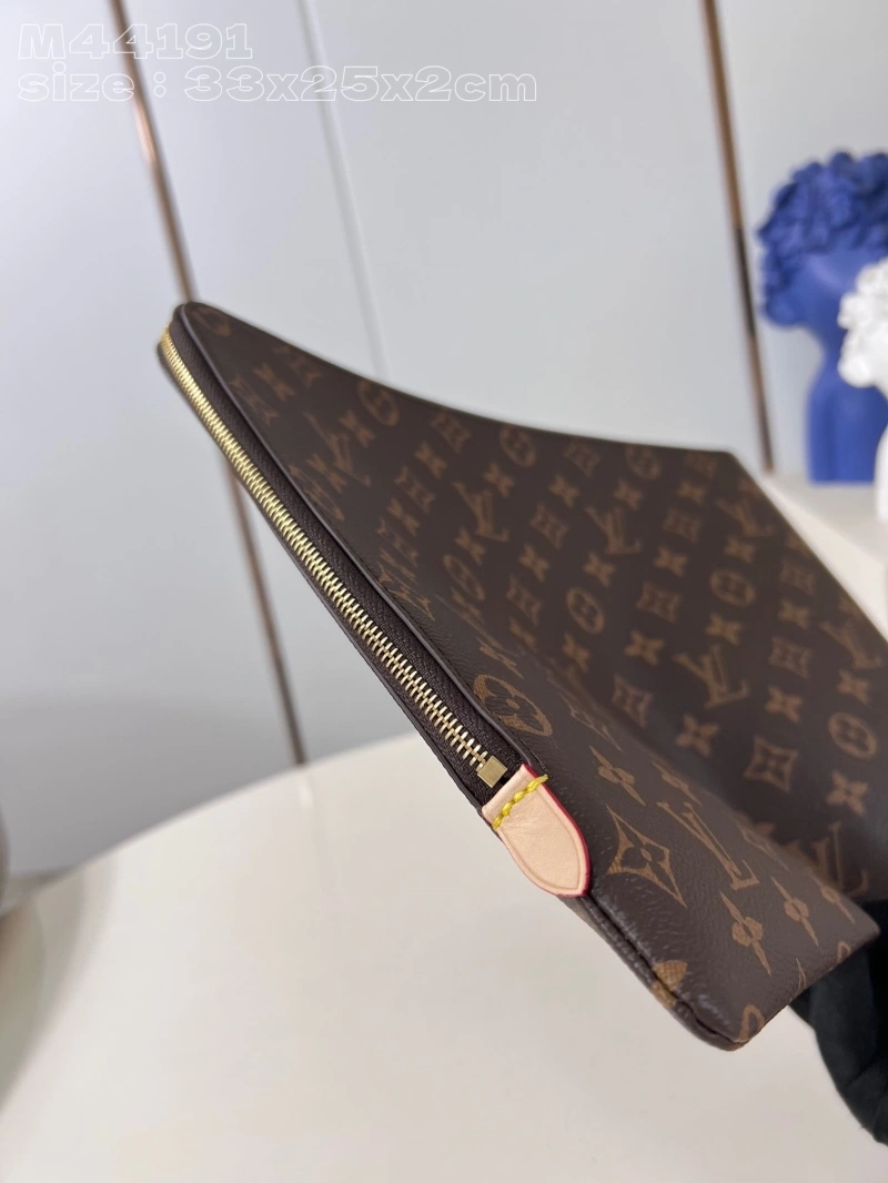 LV Clutch Bags 4365H-0187